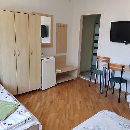 Апартаменты Livingpalanga Meta1 Экстерьер фото
